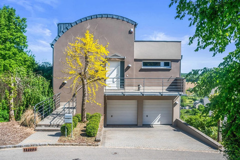 House with 5 bedroom(s) to sell in Sandweiler