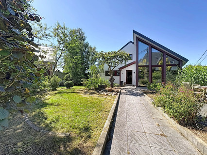 House with 4 bedroom(s) to sell in Büllingen