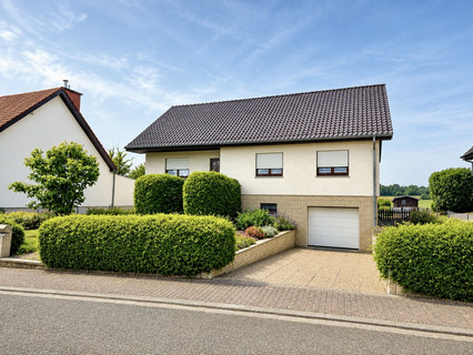 Detached house with 3 bedroom(s) to sell in Nospelt