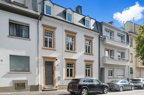 House with 7 bedroom(s) to sell in Luxembourg-Gare