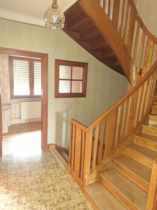 Maison 5 chambre(s) à vendre à Differdange