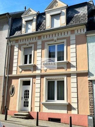Haus 5 Zimmer zu verkaufen in Schifflange