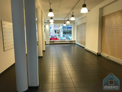 Centre d'affaires à vendre à Esch-sur-Alzette