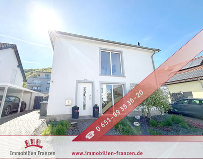 House with 3 bedroom(s) to sell in Tawern