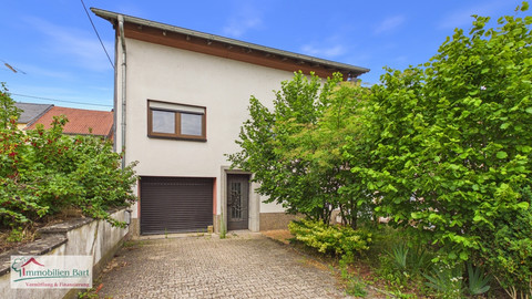House with 2  bedroom(s) to sell in Perl-Borg