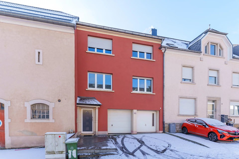 House with 4 bedroom(s) to sell in Sandweiler