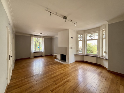 Luxurious house with 5 bedroom(s) to rent in Luxembourg-Weimerskirch