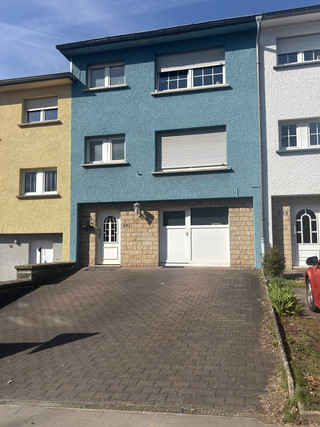 House with 5 bedroom(s) to sell in Luxembourg-Neudorf