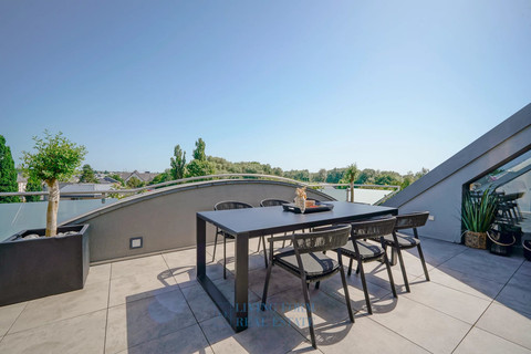 Penthouse with 3 bedroom(s) to sell in Hesperange