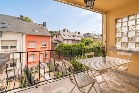 Maison de rapport 10 chambre(s) à vendre à Schifflange