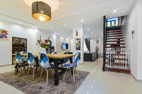 Haus 5 Zimmer zu verkaufen in Rumelange
