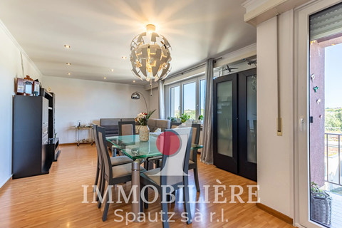 Wohnung 3 Zimmer zu verkaufen in Junglinster