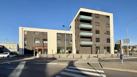 Geschäftsraum 2 Zimmer zu vermieten in Rollingen