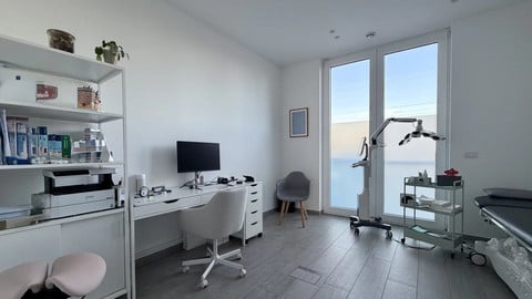 Geschäftsraum 2 Zimmer zu vermieten in Rollingen
