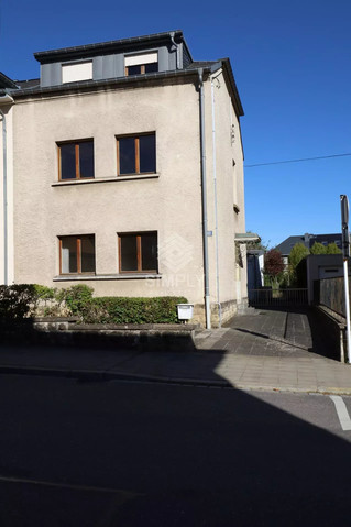 Haus 4 Zimmer zu verkaufen in Luxembourg-Bonnevoie