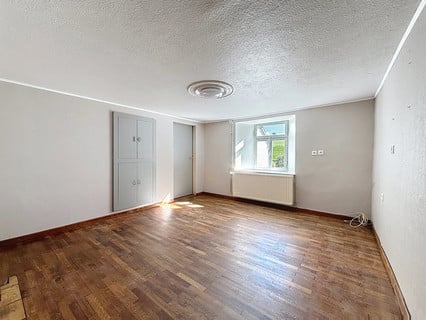 Pequena quinta com 4 quarto(s) para venda em Breidfeld