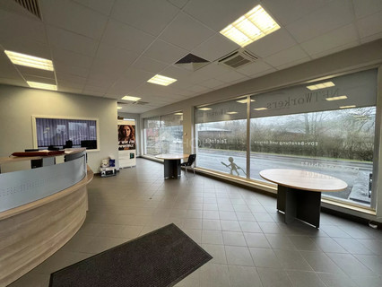 Büro zu vermieten in Troisvierges