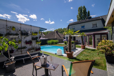 Detached house with 5 bedroom(s) to sell in Dudelange
