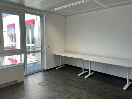 Office to rent in Bertrange
