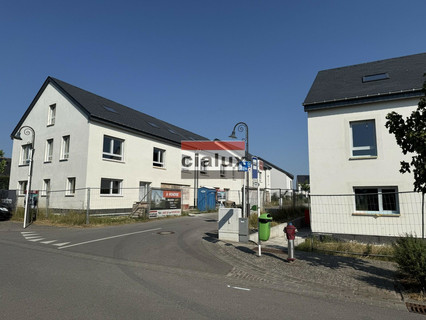 Semi-detached with 5 bedroom(s) to sell in Michelbouch