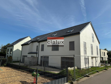 Moradia geminada com 4 quarto(s) para venda em Michelbouch